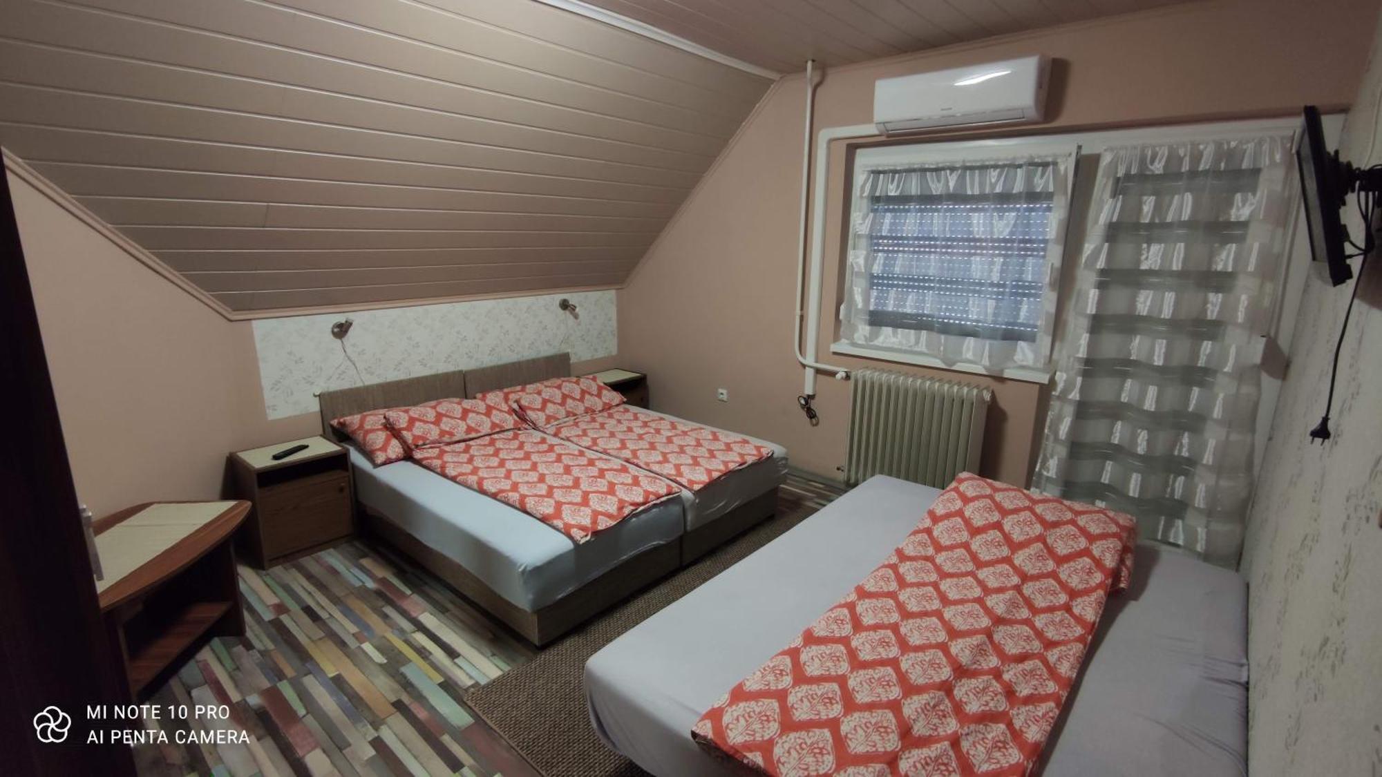 Apartman Aniko Vendeghaz Harkany Ngoại thất bức ảnh