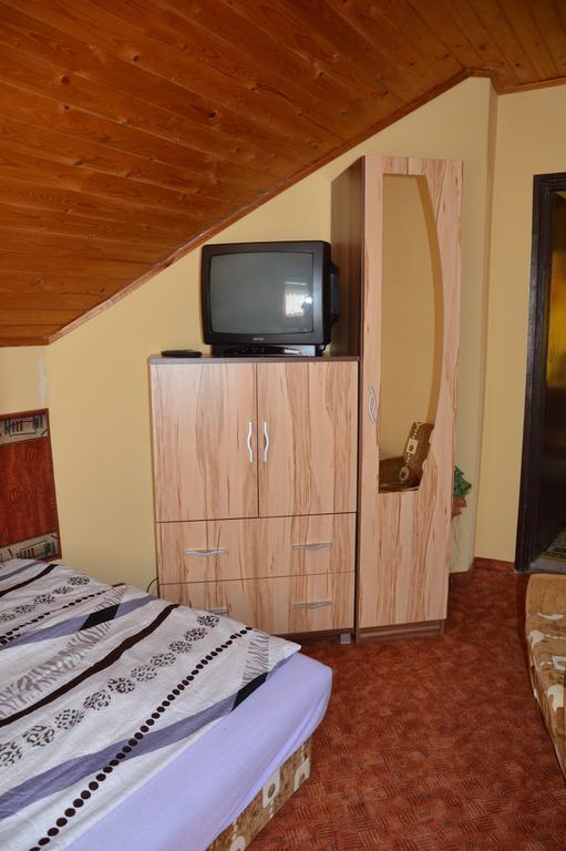 Apartman Aniko Vendeghaz Harkany Phòng bức ảnh