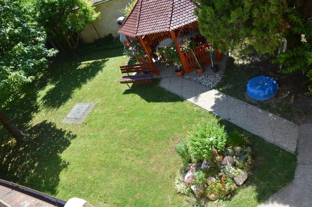 Apartman Aniko Vendeghaz Harkany Ngoại thất bức ảnh