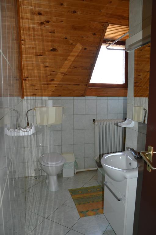 Apartman Aniko Vendeghaz Harkany Ngoại thất bức ảnh